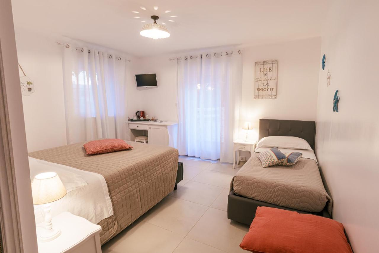 La Terrazza Sulla Rupe Relais Hotell Ostuni Exteriör bild