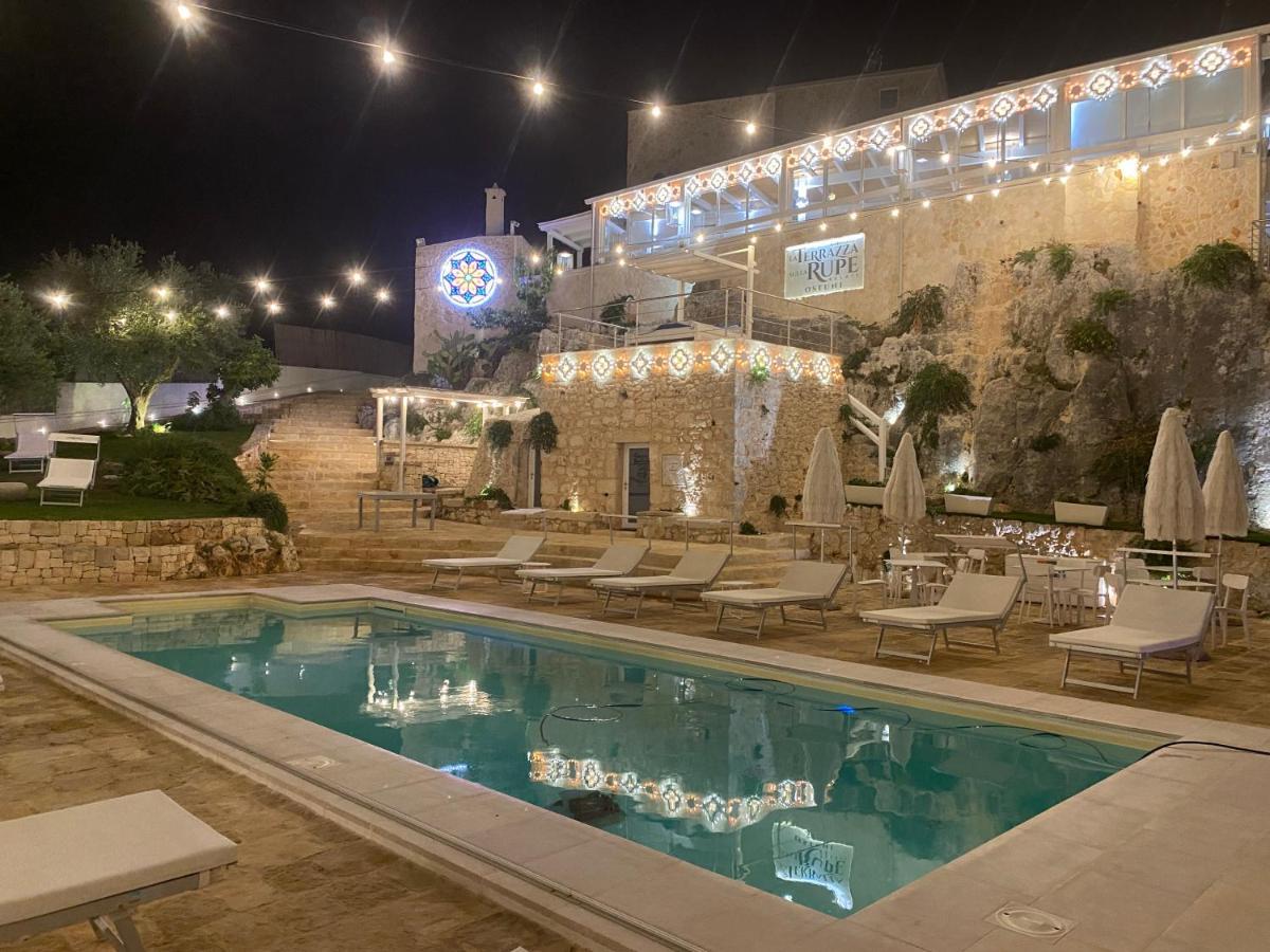 La Terrazza Sulla Rupe Relais Hotell Ostuni Exteriör bild
